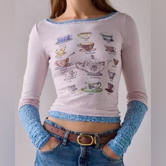 Kimchi Blue Tops - NWT Kimchi Blue Double Trouble Twofer Layered Graphic Long Sleeve Tee S